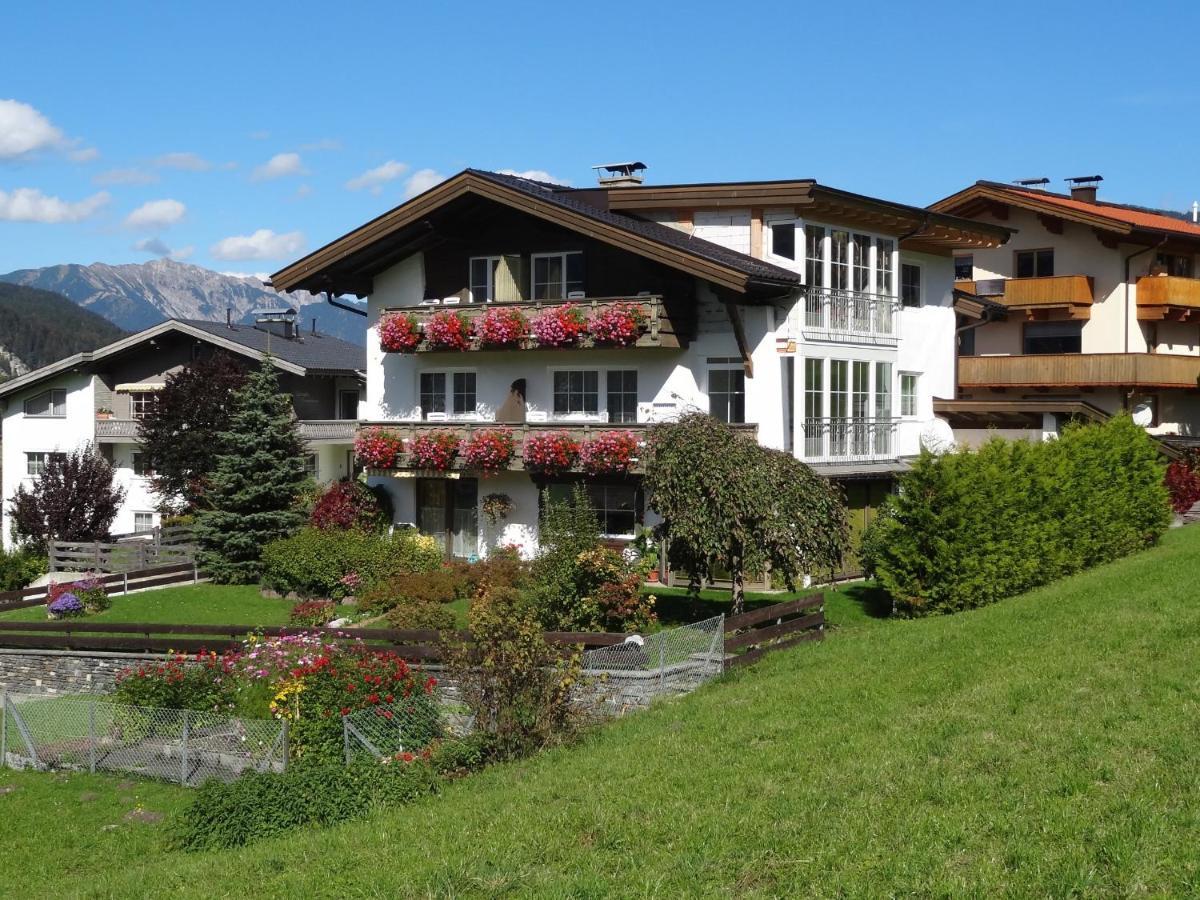 Appartements Loisachpromenade Ehrwald Exterior photo