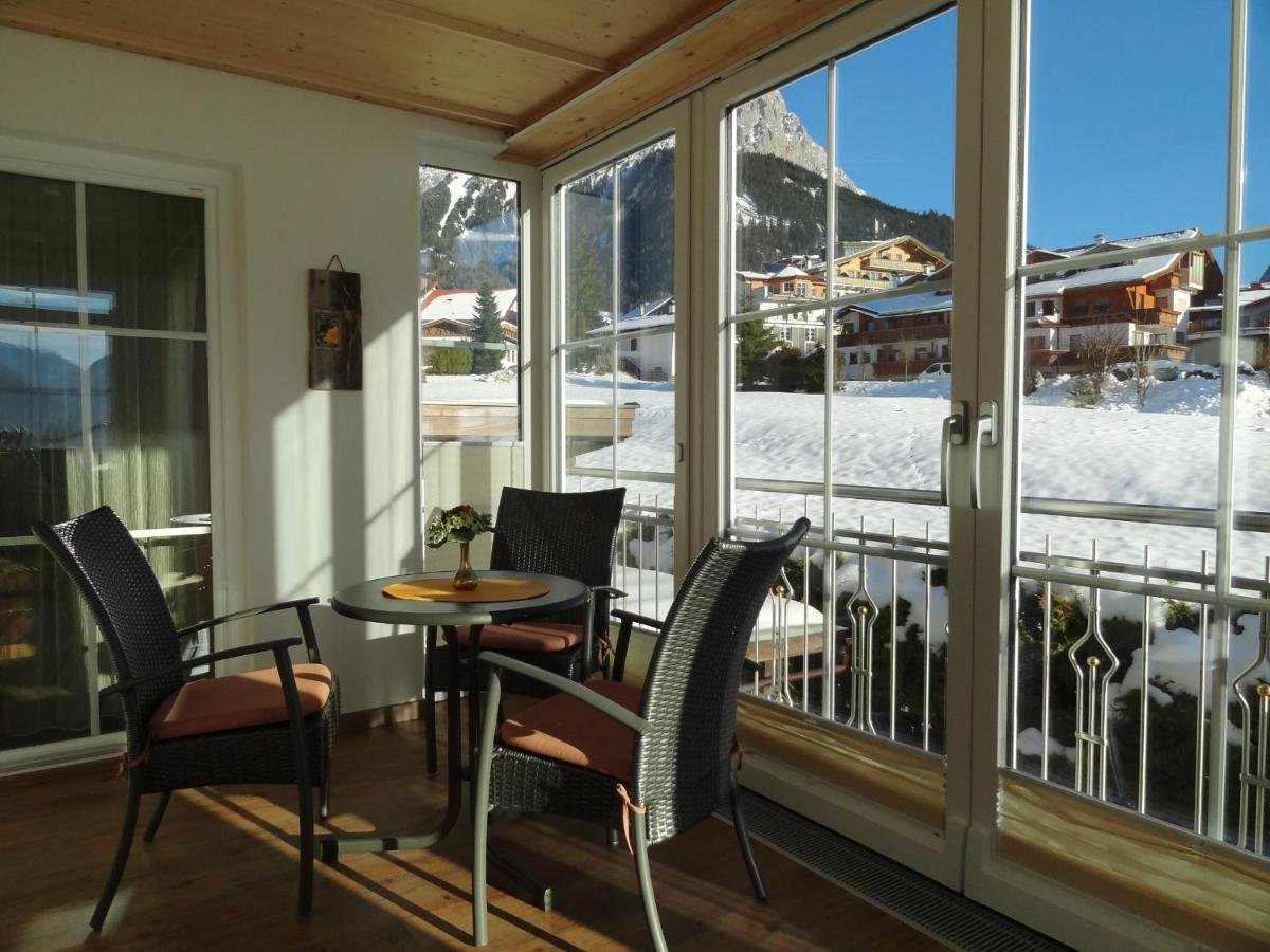 Appartements Loisachpromenade Ehrwald Exterior photo