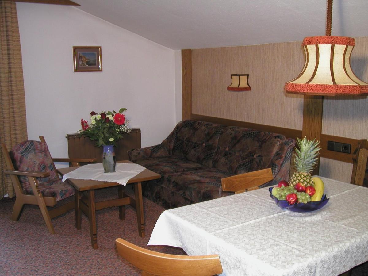 Appartements Loisachpromenade Ehrwald Exterior photo