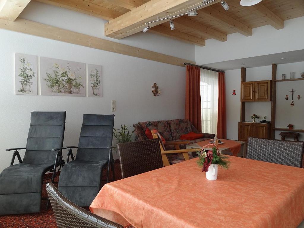 Appartements Loisachpromenade Ehrwald Exterior photo
